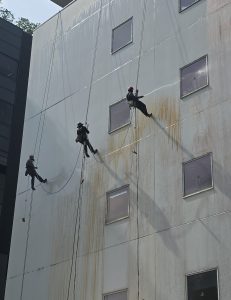 A Complete Guide to External Facade Cleaning Works in Singapore